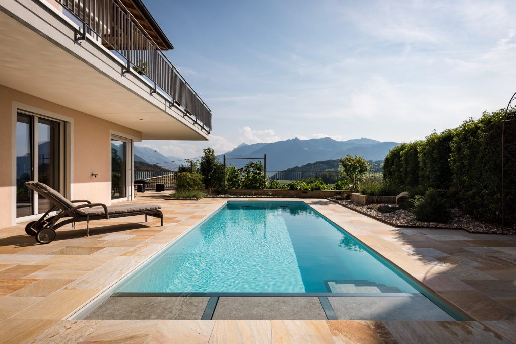 Hochwertiger GFK Pool von Leidenfrost – langlebig und pflegeleicht